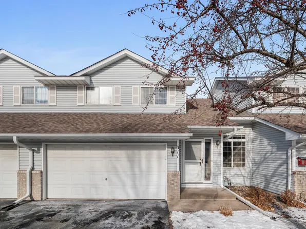311 Creekside Dr, Buffalo, MN 55313