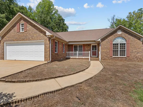 168 S Lake Emory Dr, Inman, SC 29349
