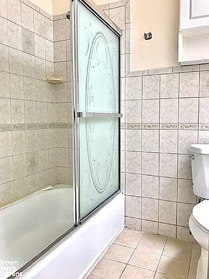 5th image of 25 Saint Charles Pl #2