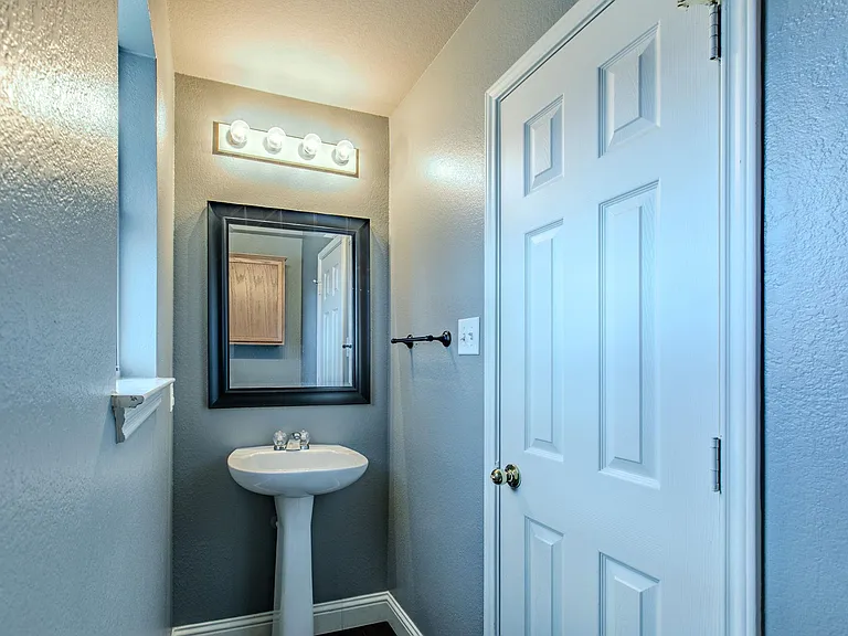 824 Palo Duro Dr — Photo 20
