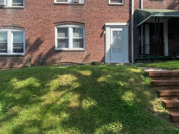 125 Denison St, Baltimore, MD 21229