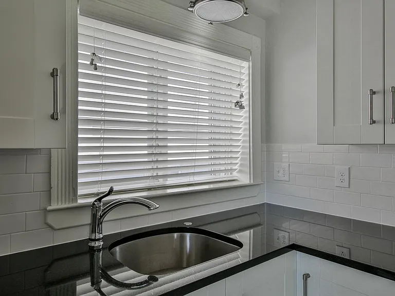 1059 Saratoga St #2 — Photo 11