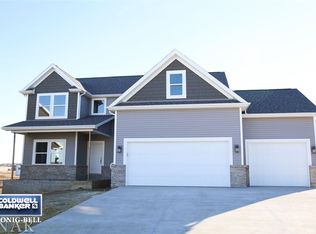 11308 Chesapeake Ln, Peoria, IL 61525