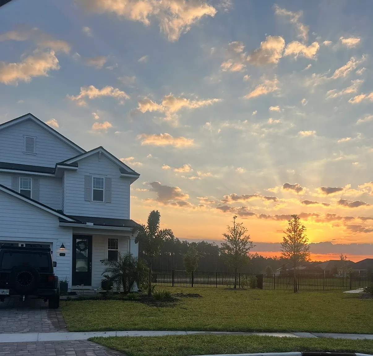 4 bed, 2.5 bath, 2314 sqft, $3,600 — Photo 1