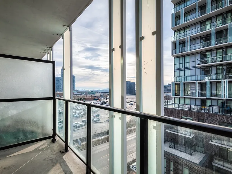 150 Fairview Mall Dr #603 — Photo 12