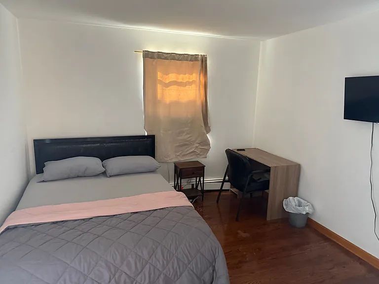 123 Louis Ave — Photo 5