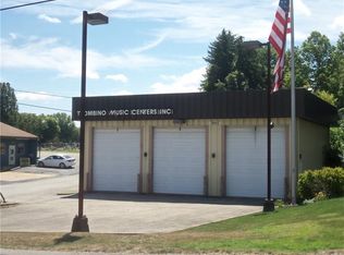 1049 Broad Ave, Belle Vernon, PA 15012