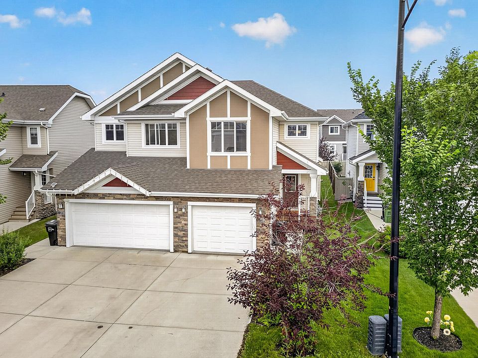 1st image of 2730 Sparrow Pl NW