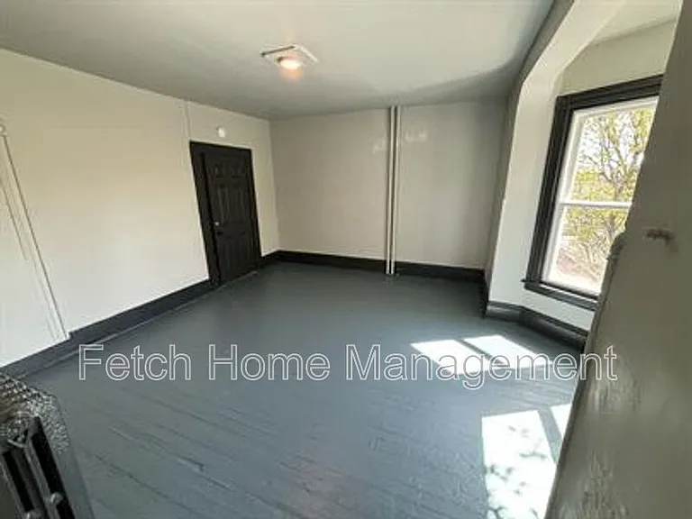 19 S Ann St #6 — Photo 5