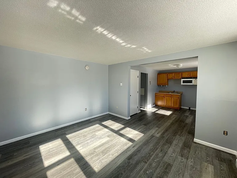 181 Loudon Rd #212 — Photo 5