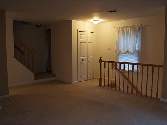3rd image of 12596 Kempston Ln