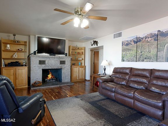 3rd image of 508 E Joan St