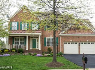 6087 Deer Ridge Trl, Springfield, VA 22150