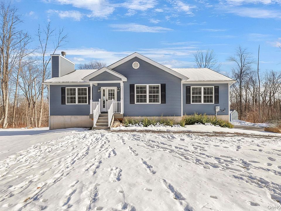 1st image of 1230 Mountain Road