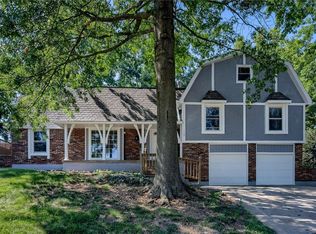 115 NW Hackberry St, Lees Summit, MO 64064