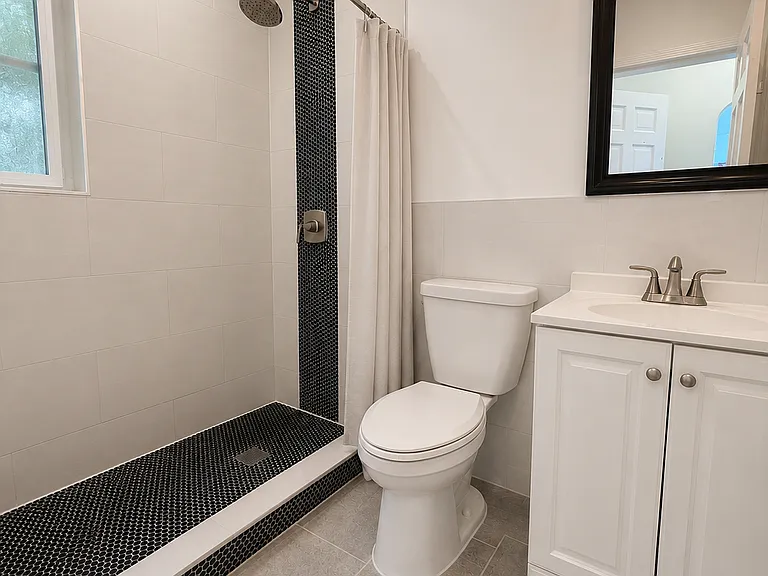 1538 Jefferson Ave #6 — Photo 11