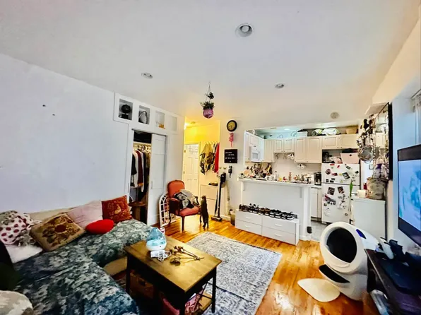 305 East 95th Street image 1 of 18