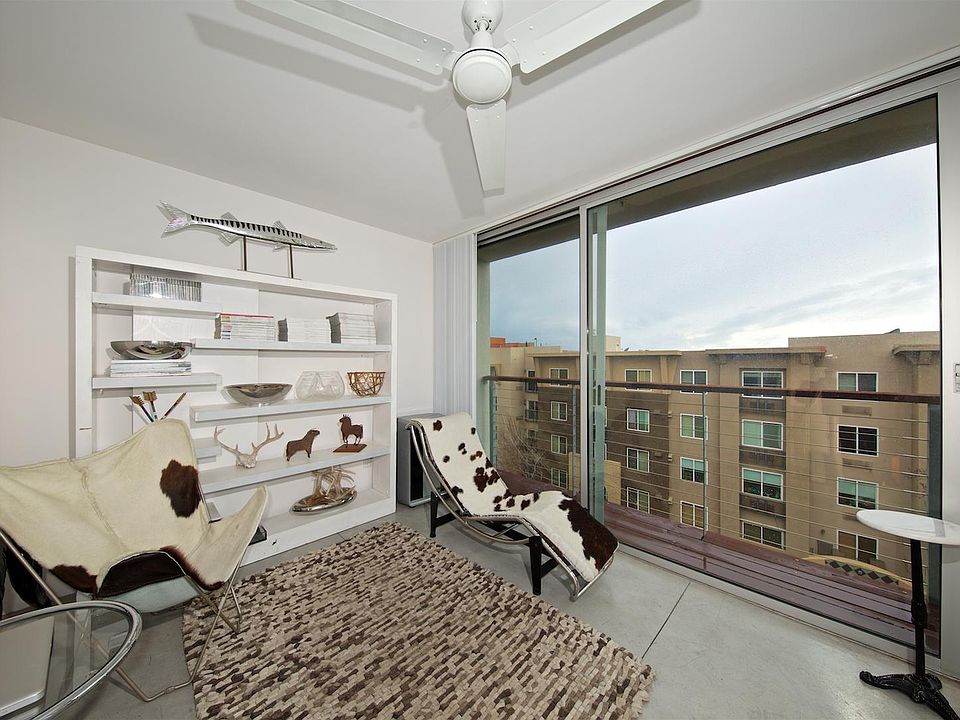 2nd image of 1941 Columbia St Unit 101
