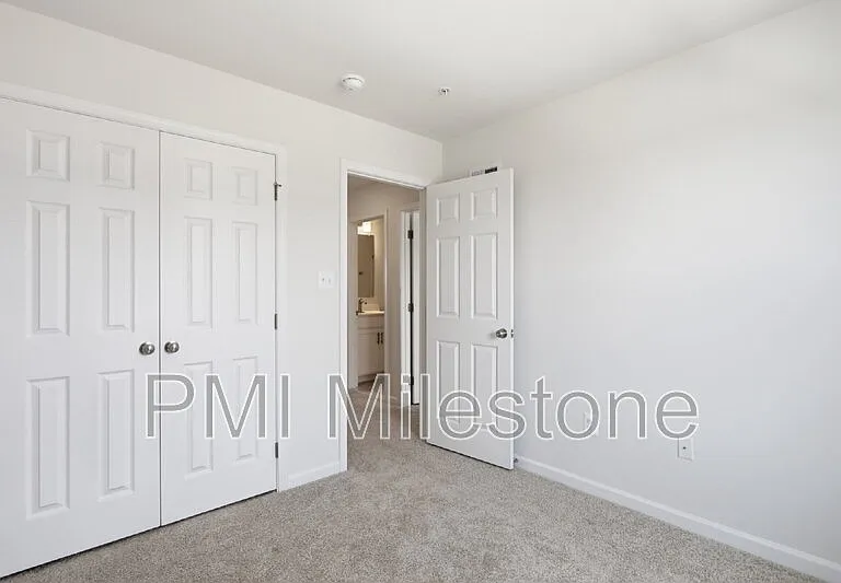 2624 Front Shed Dr — Photo 35