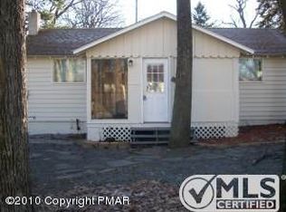 4128 Norton Pryor Rd, Pocono Summit, PA 18346