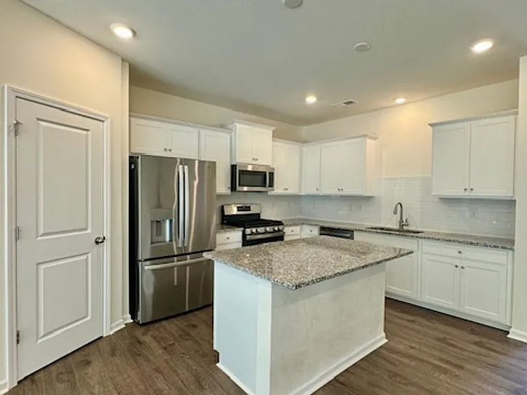 206 Harpers Run Ln — Photo 3