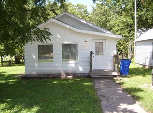 202 W 17th St, Junction City, KS 66441