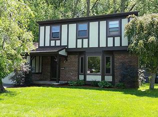 4203 Caravelle Dr, Toledo, OH 43623