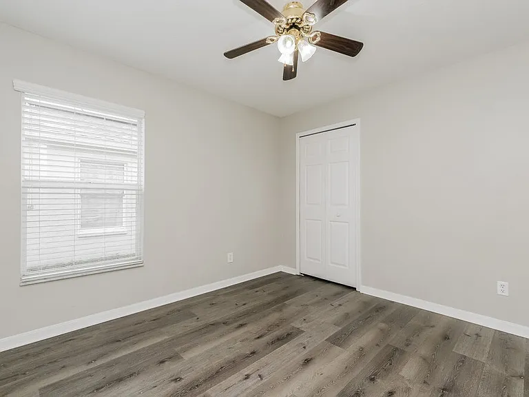 7546 Oxford Garden Cir — Photo 13