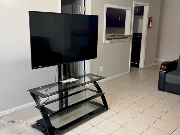 265 College Dr #265, Edison, NJ 08817