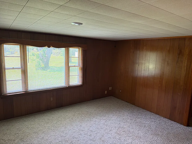 729 McElroy Way — Photo 10