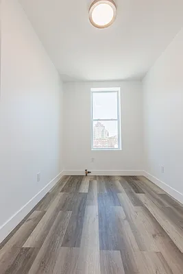 Rented by HighRiseNY | media 10