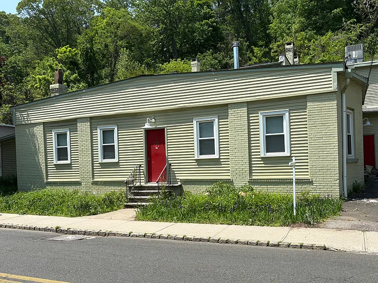 306 Piermont Ave — Photo 29