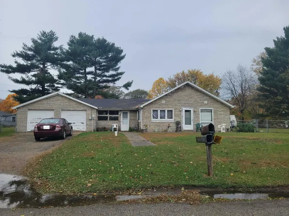 57839 Yukon St, Elkhart, IN 46516