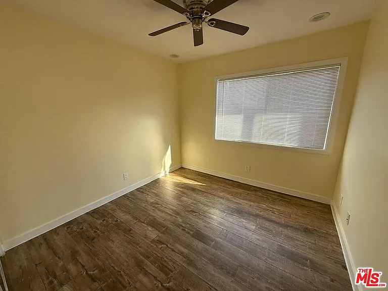 3205 Bartdon Ave — Photo 4