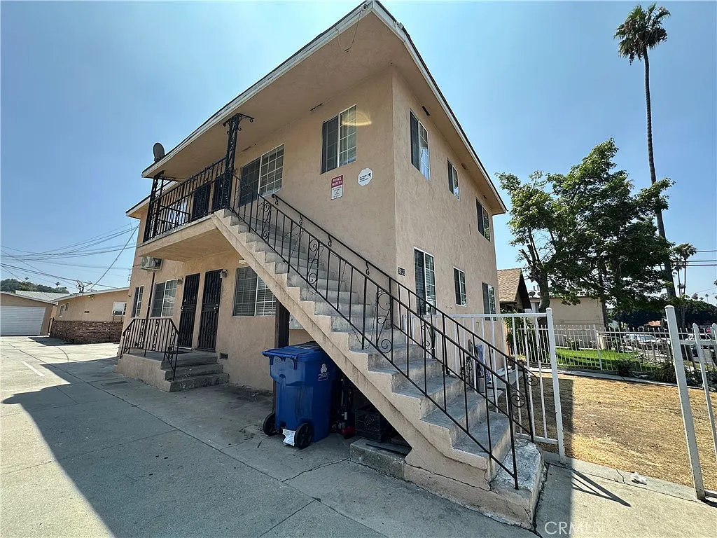 1 bed, 600 sqft, $1,750 — Photo 2