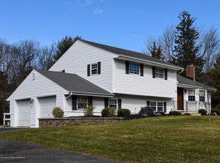 22 John St, Morganville, NJ 07751