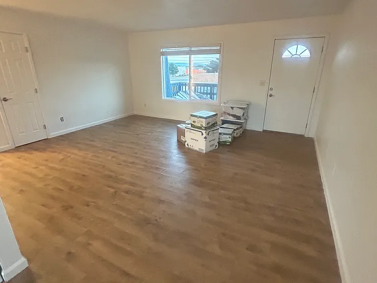 470 Reservation Rd — Photo 17