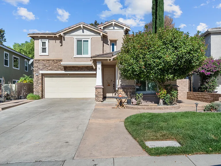 28643 Silverking Trl — Photo 2
