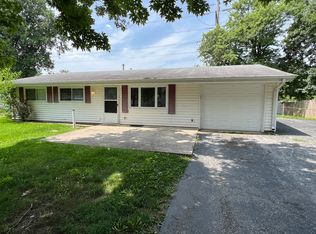 1208 Ridge Top Dr, Greenwood, IN 46142