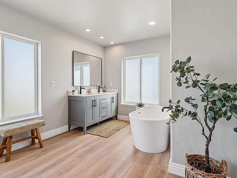 314 Golden Gate Ave — Photo 7