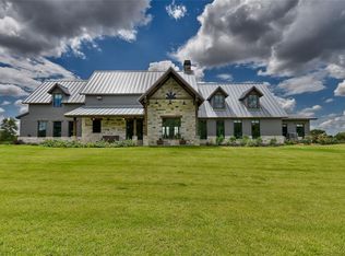 8611 Christian Cemetery Rd, Burton, TX 77835