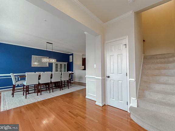 3rd image of 23255 Lindsay Dr