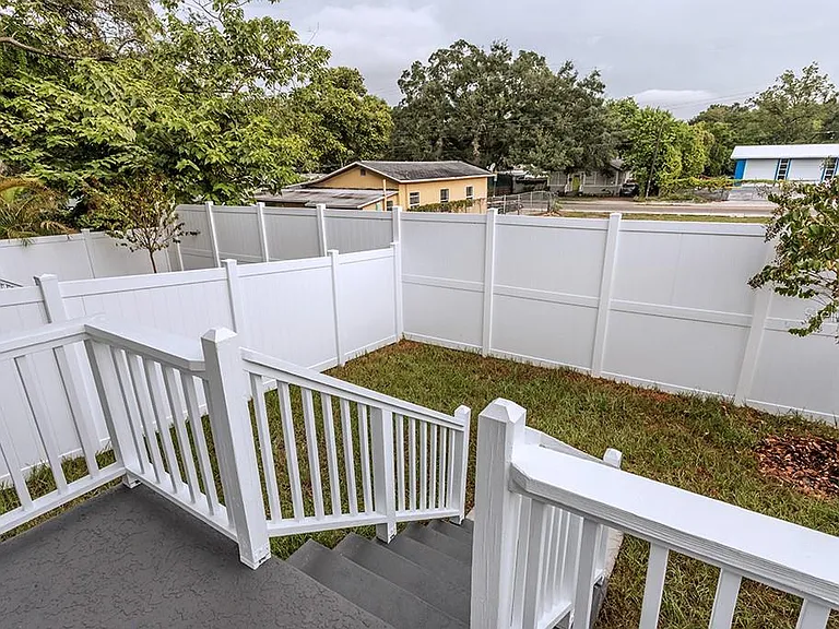 1408 E Curtis St #B — Photo 43