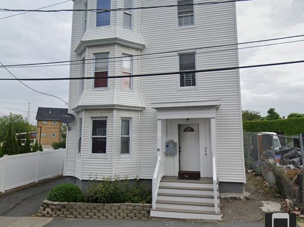 81 Sagamore St FLOOR 2