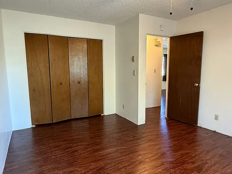 214 Madison Ave — Photo 9