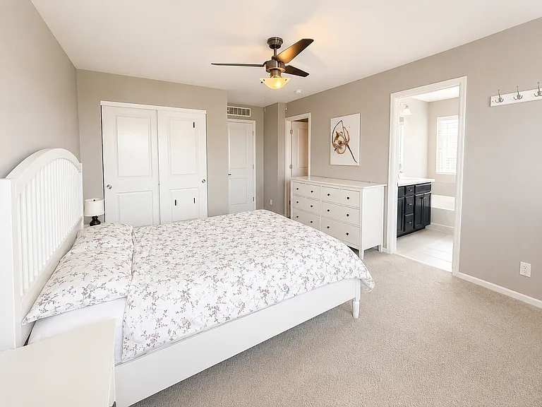 2808 N Macon Way — Photo 8