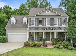 1728 Fernledge Dr, Lake Wylie, SC 29710