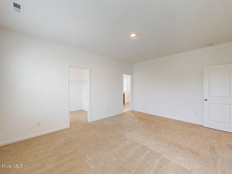 154 Caulfield Rd — Photo 13