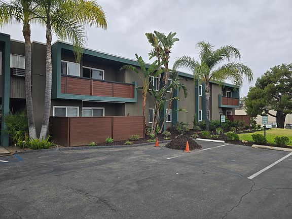 3rd image of 3280 Olive St APT 2