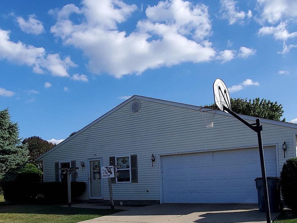 1st image of 106 Red Bud Dr